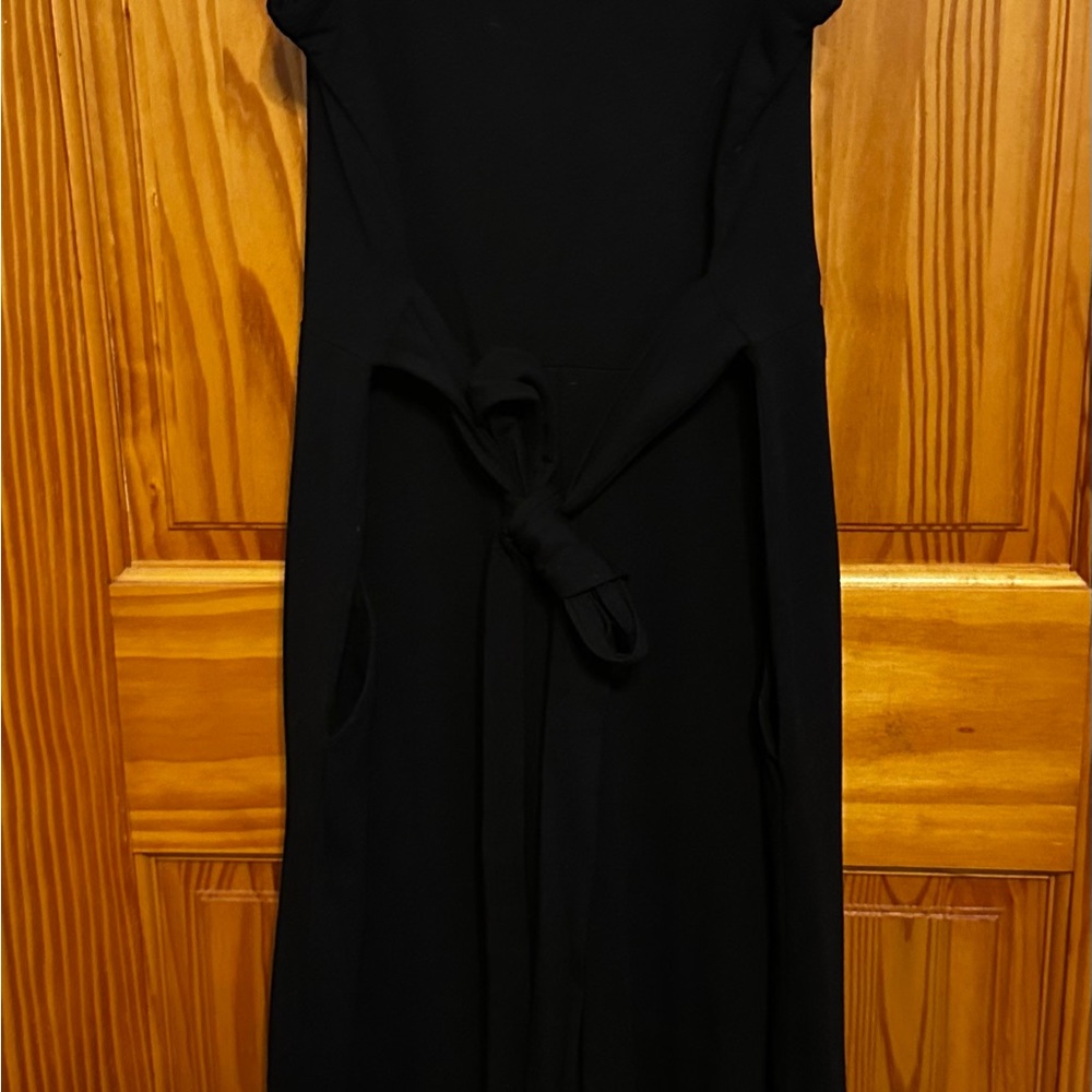 Cuyana black V-back jumpsuit size XS